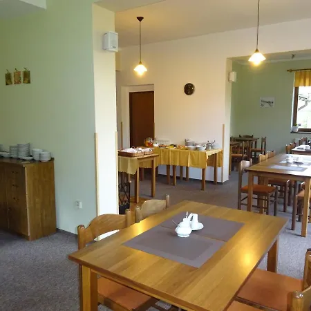 Bona Guest house 3*